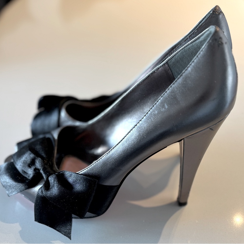 Paris Hilton Platform Pumps in Metallica Leather Lace/Bow